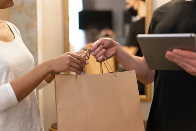 Expo: Buy/Sell Mega Sale
